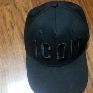 Dsquared 2 hat